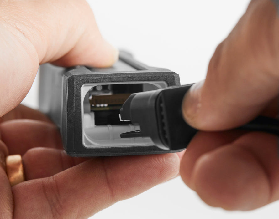 Kvaser U100 Single-Channel CAN/CAN FD to USB interface Kvaser Kvaser 